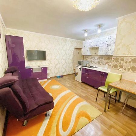 Apartments Ahmetova 4 21 Ałma Ata Zewnętrze zdjęcie