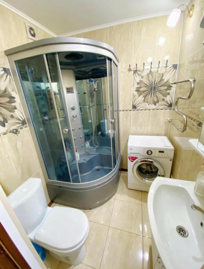 Apartments Ahmetova 4 21 Ałma Ata Zewnętrze zdjęcie